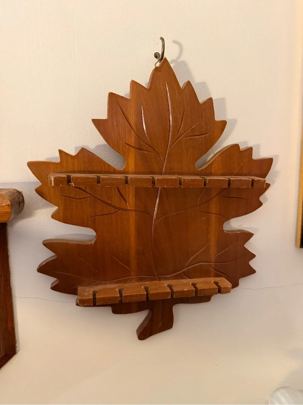 Wooden Maple Leaf Spoon Rack - Brown -